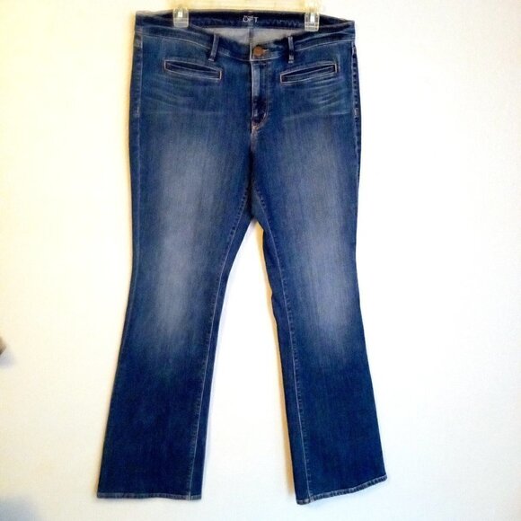 LOFT by ANN TAYLOR Denim - ANN TAYLOR LOFT Blue Denim Boot Cut mid Rise Jeans.  Size 6